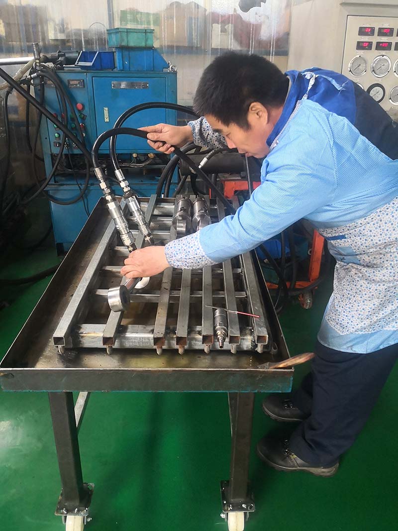 液壓油缸測(cè)試中